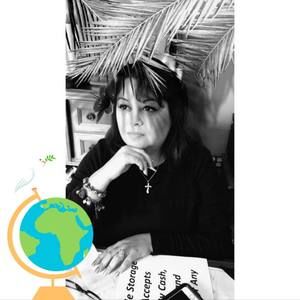 Meet your Posher, Linda